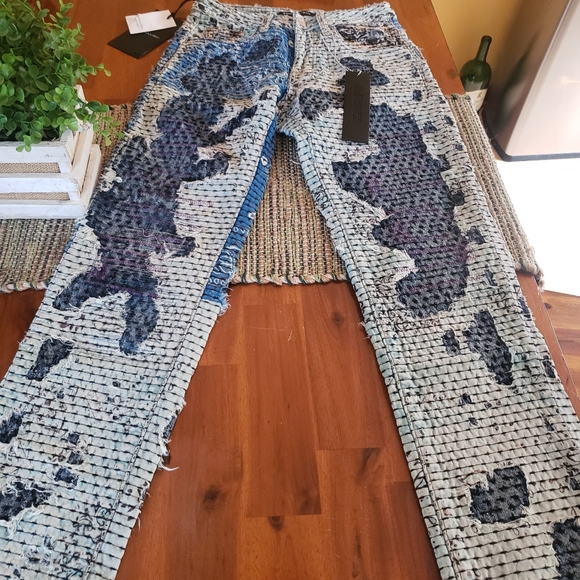 Mens Embellish Denim Jeans 28 NWT $245 retail - Picture 1 of 10